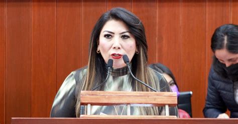 maestra alejandra trillo|¿Quién es Alejandra Trillo, maestra de kínder con。